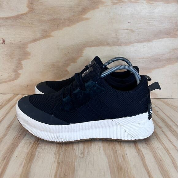 Sorel - Out N About III Low - Hiking Shoes - Black - Women's - 8.5 - NL4860-010 - Picture 3 of 9